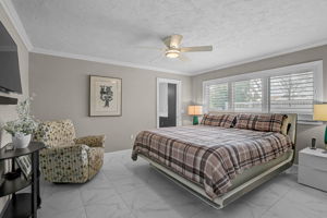 7118 Westmoreland Dr-17
