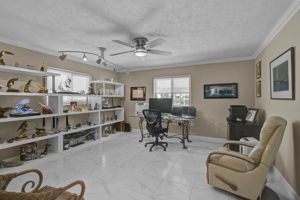 7118 Westmoreland Dr-24