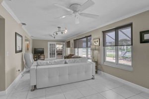 7118 Westmoreland Dr-29
