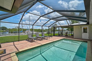7118 Westmoreland Dr-33