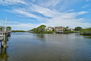 7118 Westmoreland Dr-40
