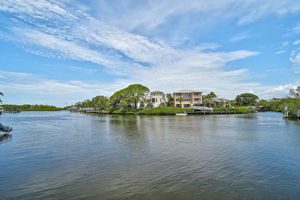 7118 Westmoreland Dr-42