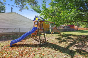  Photo 37