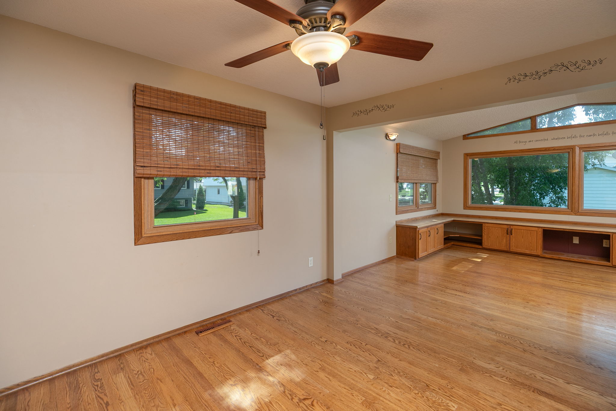 07-Dining Room