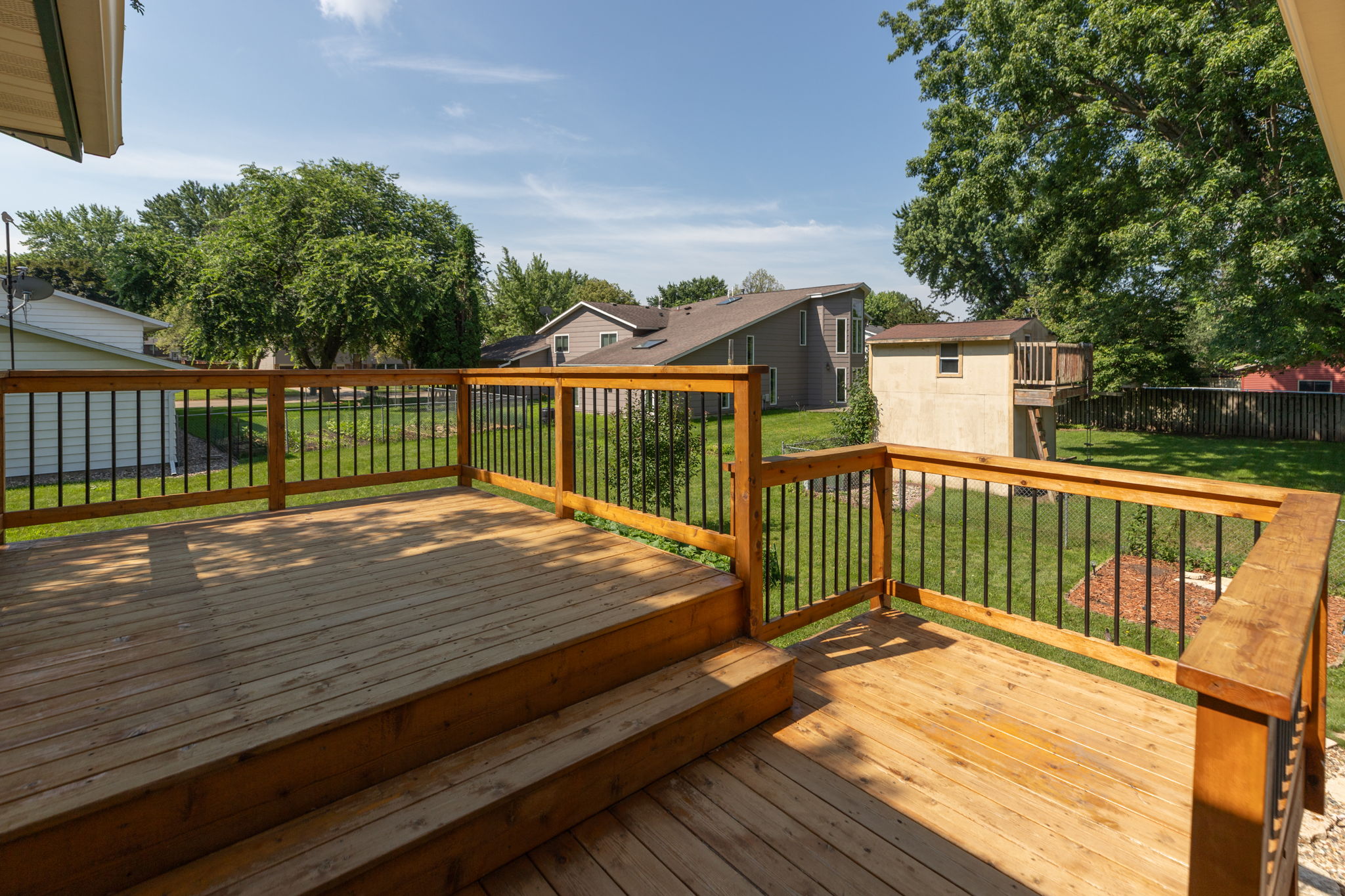 37-Deck