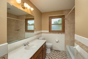 20-Bathroom