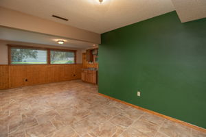 25-Family Room