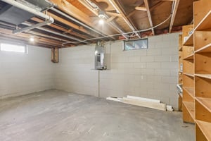E Edgewater St-S1407-032.jpg