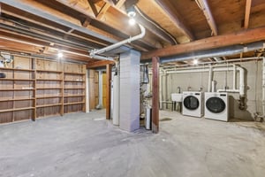 E Edgewater St-S1407-033.jpg