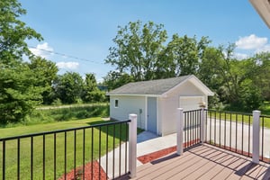 E Edgewater St-S1407-037.jpg