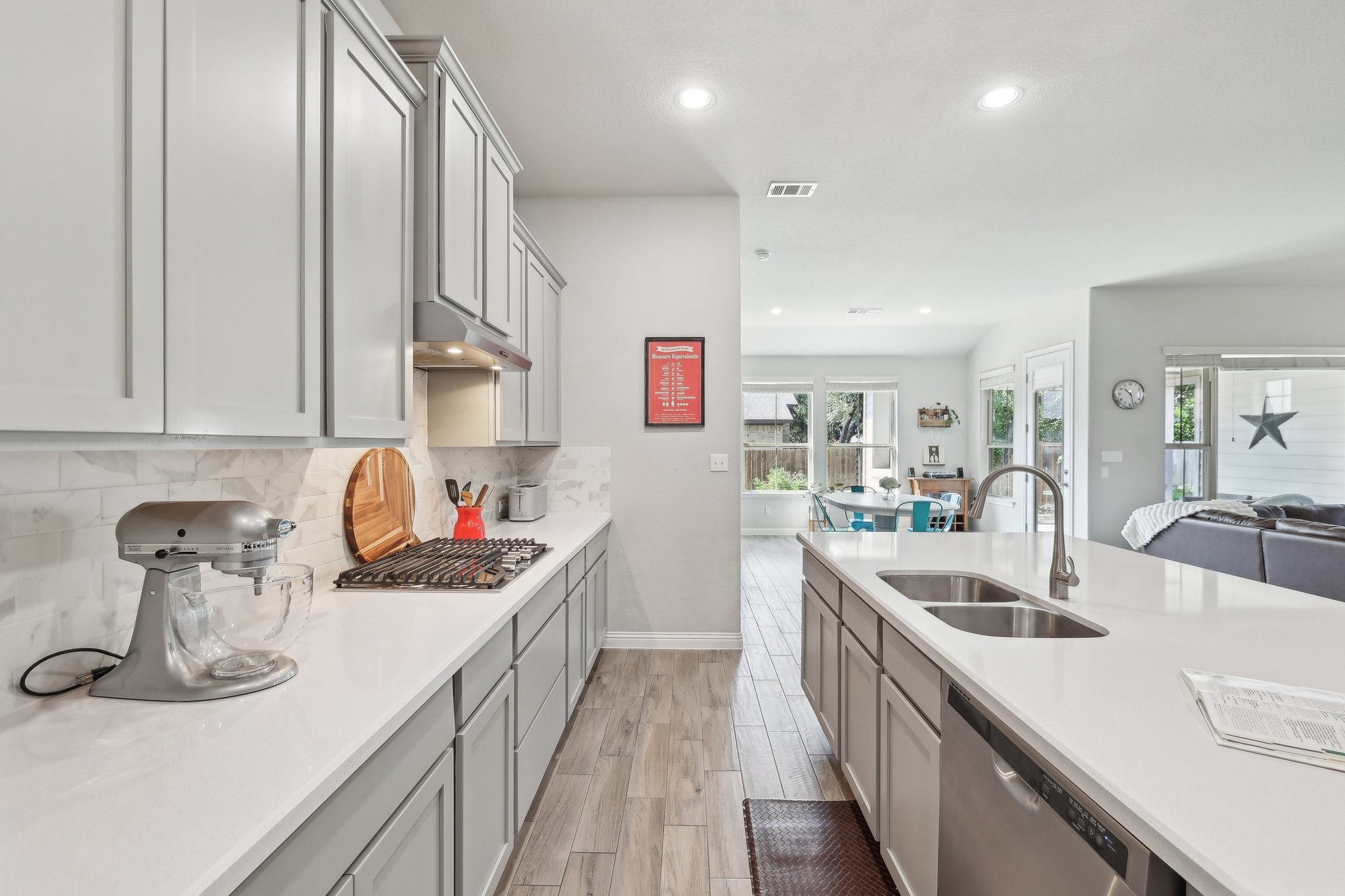 Germander Rd-2305-017.jpg