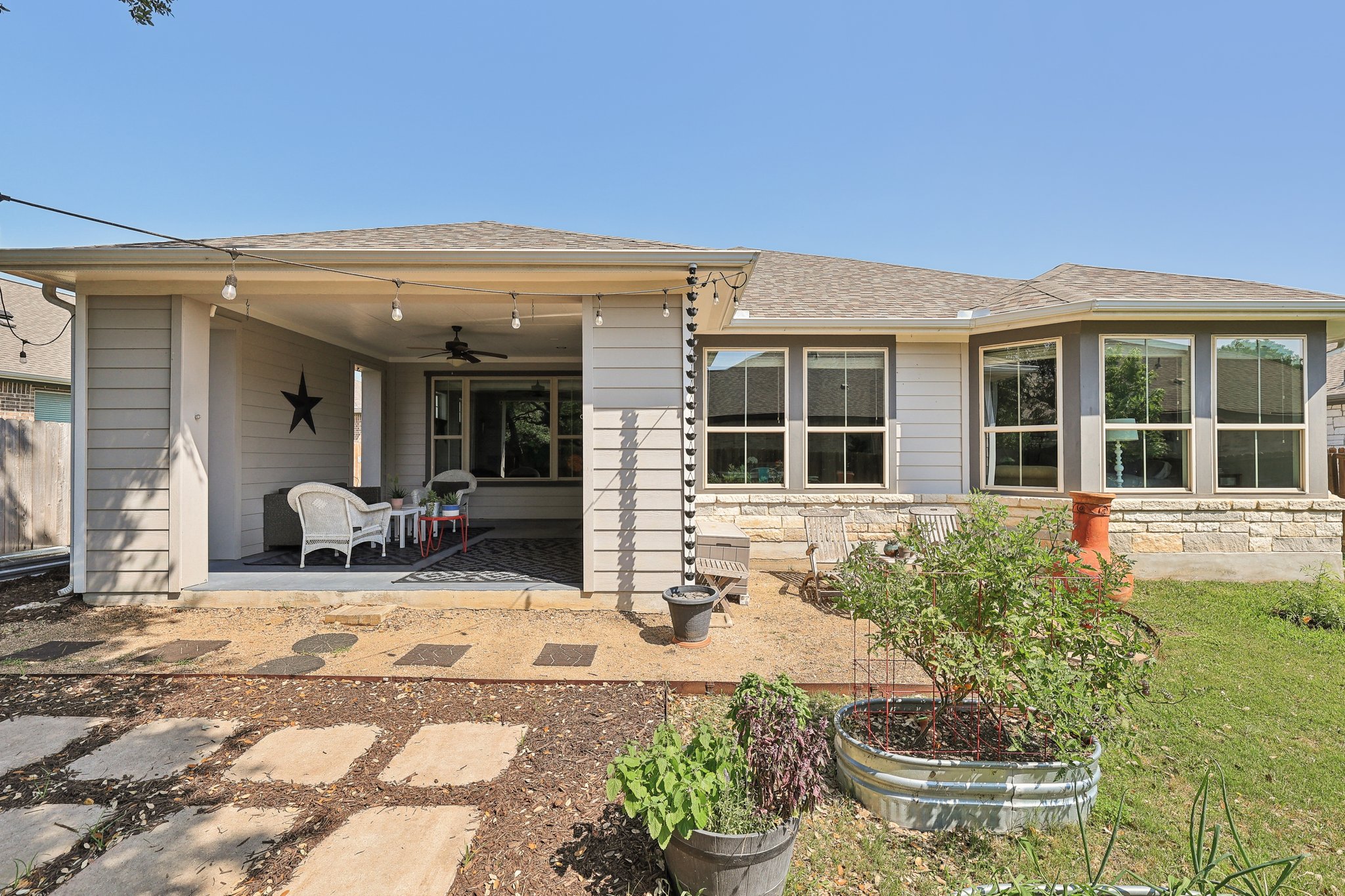 Germander Rd-2305-049.jpg