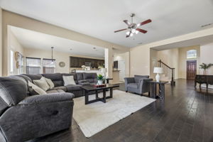 712Lathrop_010