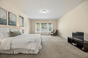 712Lathrop_019