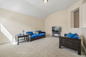 712Lathrop_027
