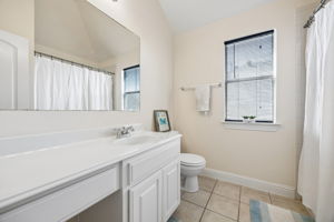 712Lathrop_031