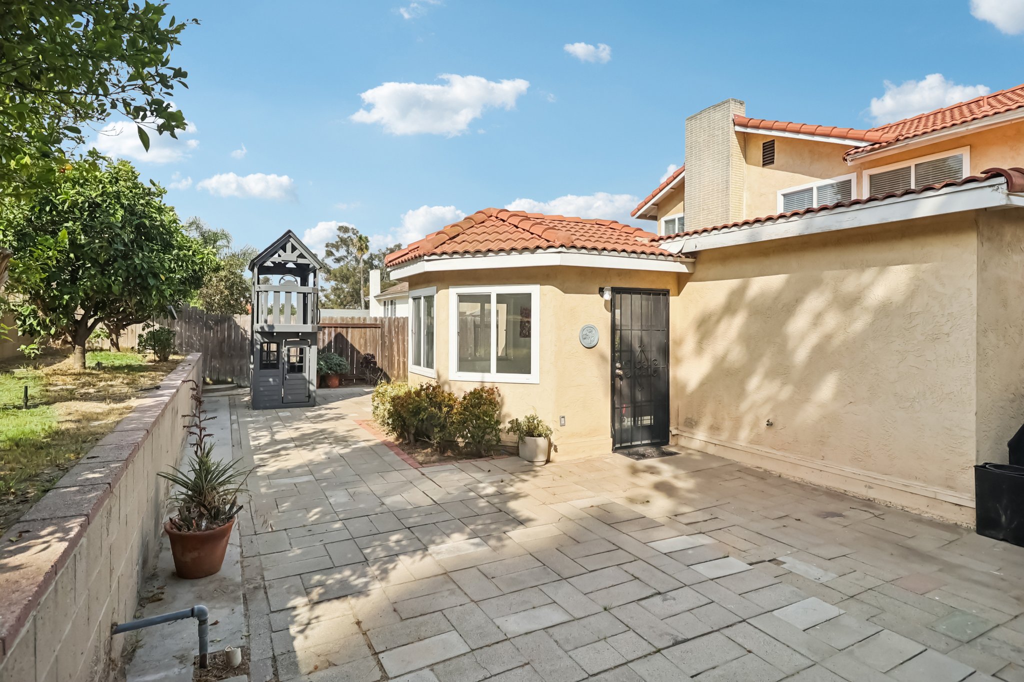 Paseo del Rey-S0104-007.jpg