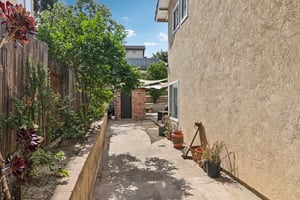 Paseo del Rey-S0104-052.jpg