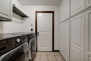  Photo 39