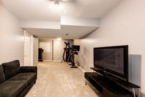  Photo 34