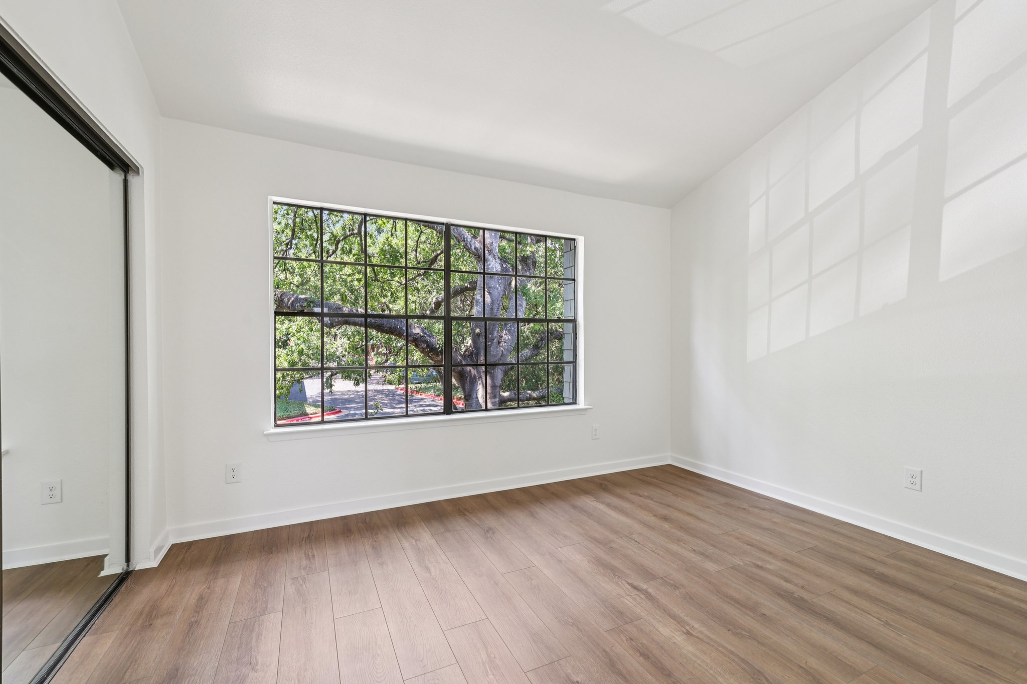 Wood Hollow Dr 52-S1309-026.jpg