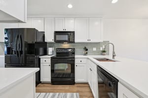Wood Hollow Dr 52-S1309-014.jpg