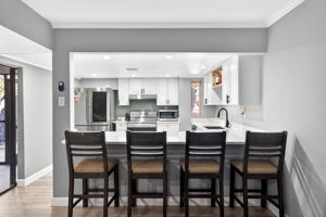 Breakfast Bar 1 of 2