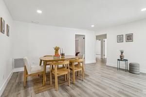 Turquoise Ln-3005-013.jpg