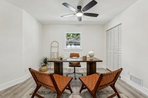 Turquoise Ln-3005-022.jpg