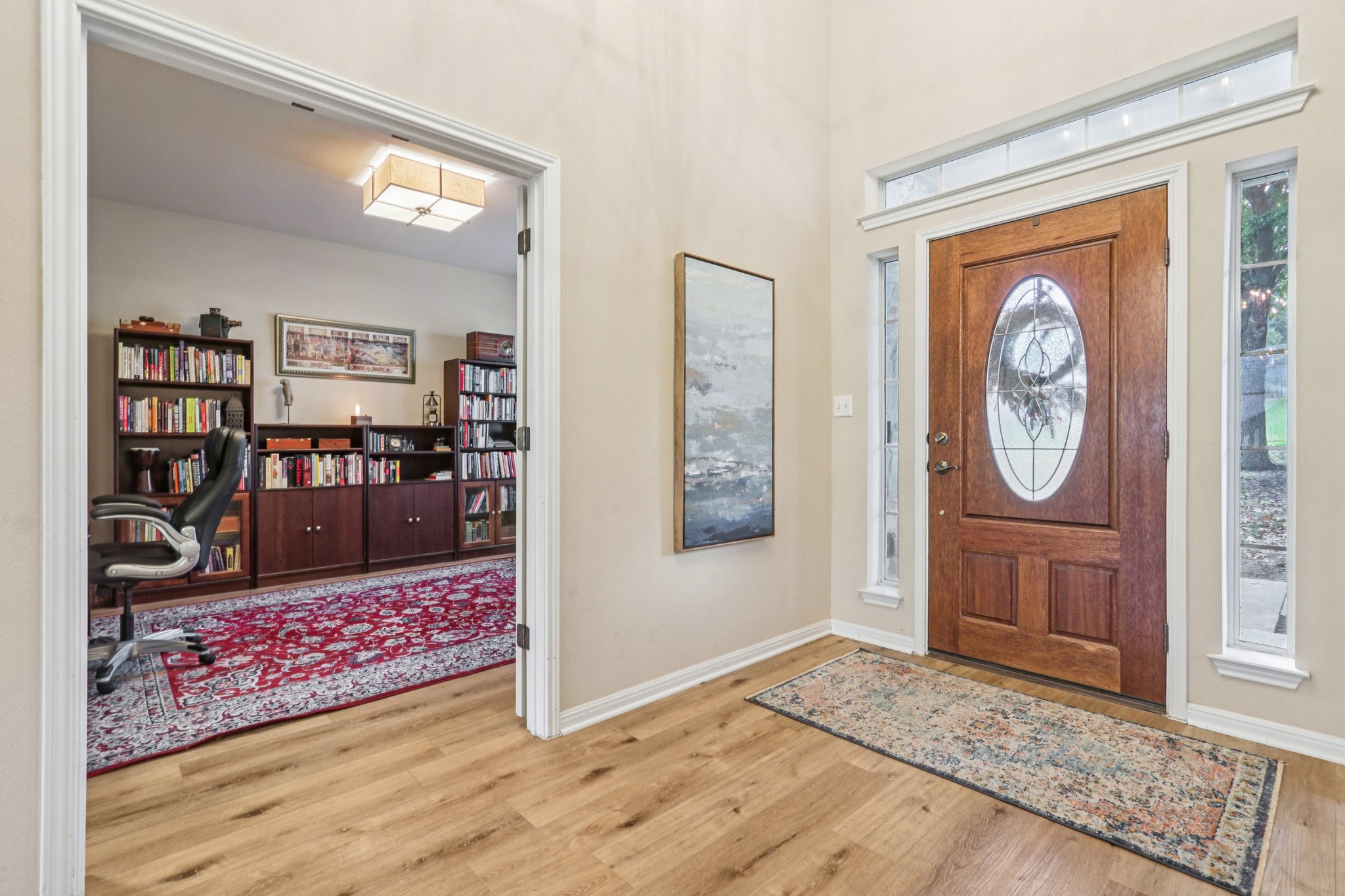 Via Dono Dr-L0212-005.jpg