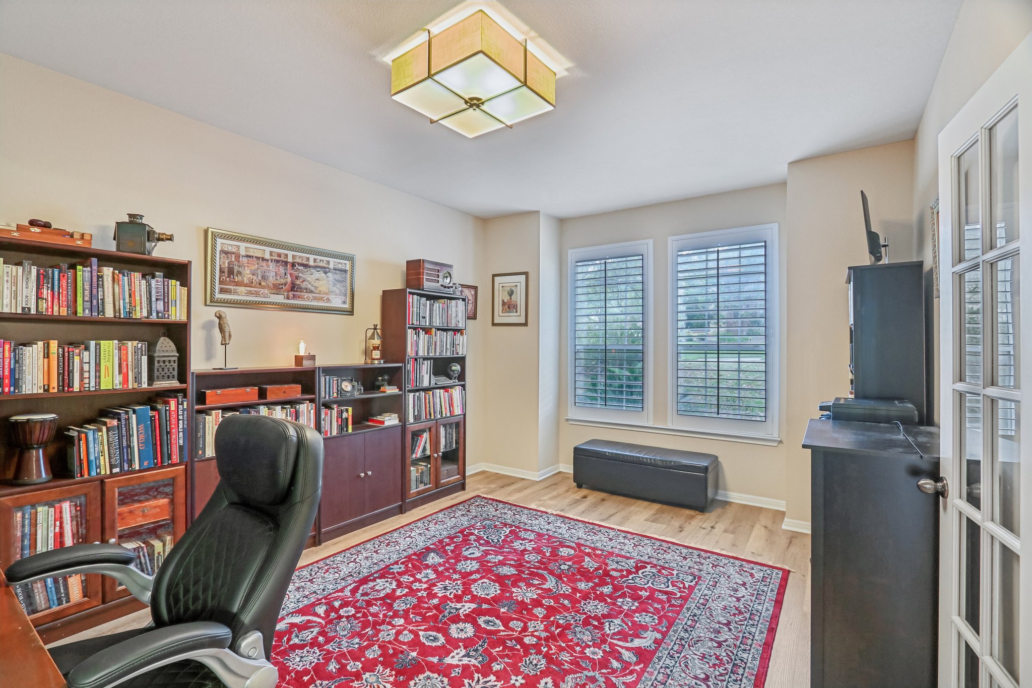 Via Dono Dr-L0212-029.jpg