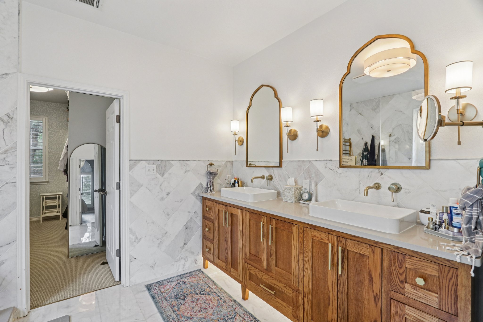 Via Dono Dr-L0212-040.jpg