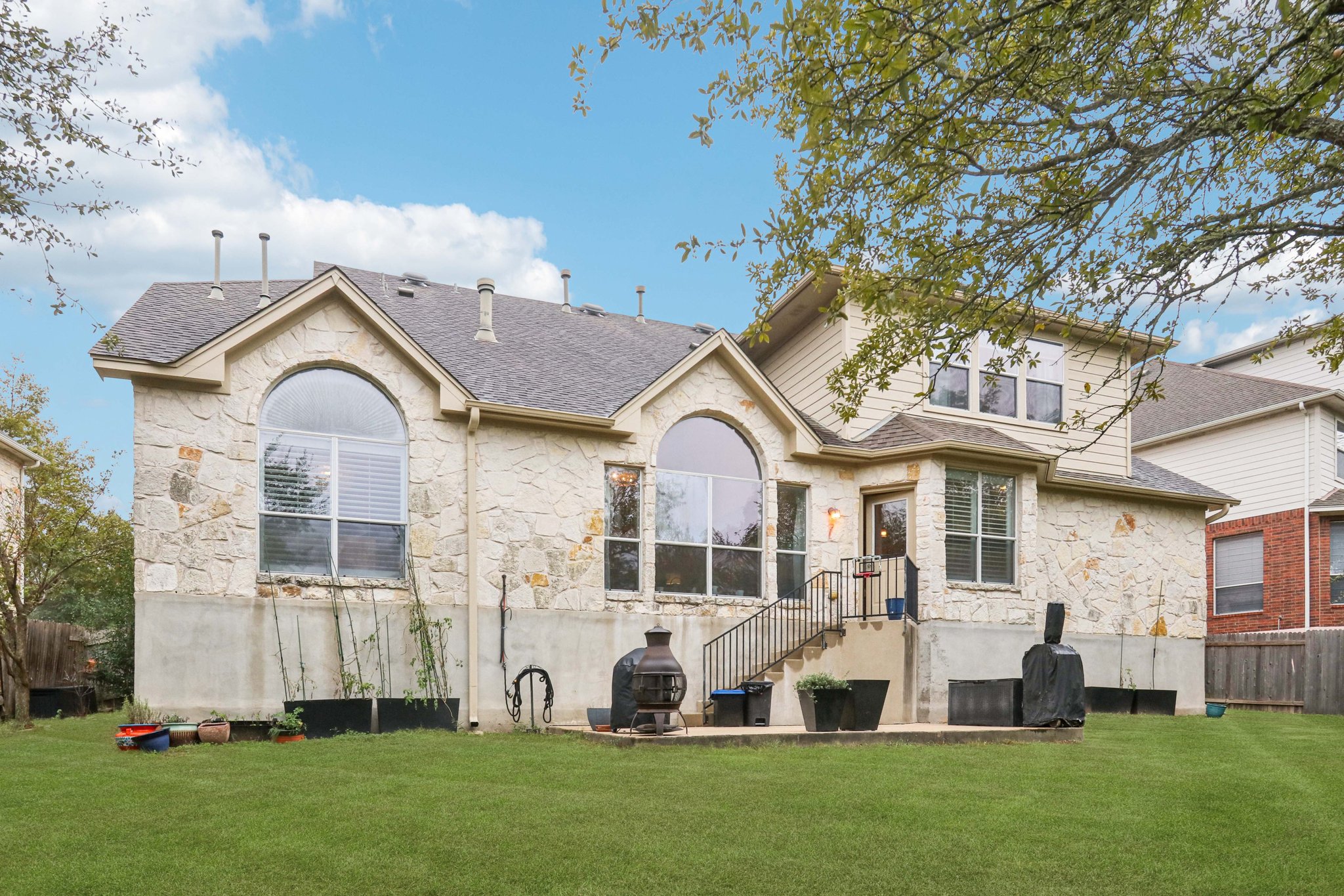 Via Dono Dr-L0212-059.jpg