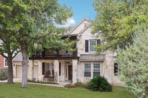 Via Dono Dr-L0212-003.jpg