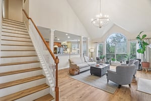 Via Dono Dr-L0212-009.jpg