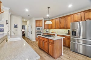 Via Dono Dr-L0212-025.jpg