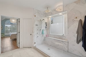 Via Dono Dr-L0212-043.jpg