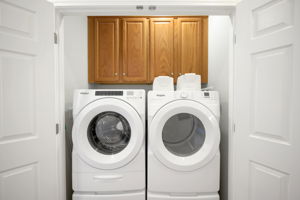  Photo 52