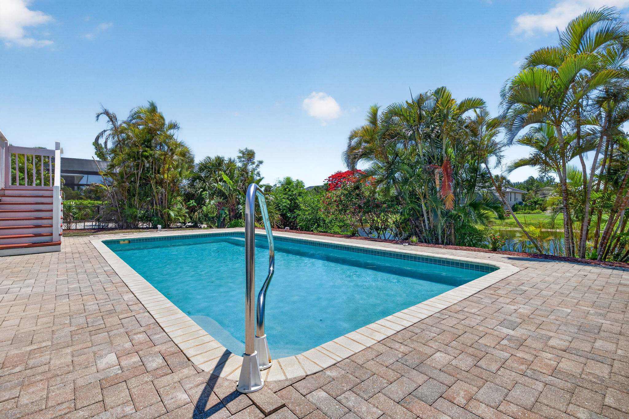 Pool 2 of 3 -r