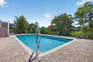 Pool 2 of 3 -r