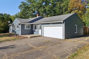 E State St-S1909-002.jpg