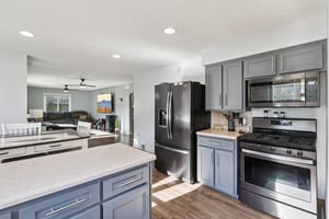E State St-S1909-018.jpg
