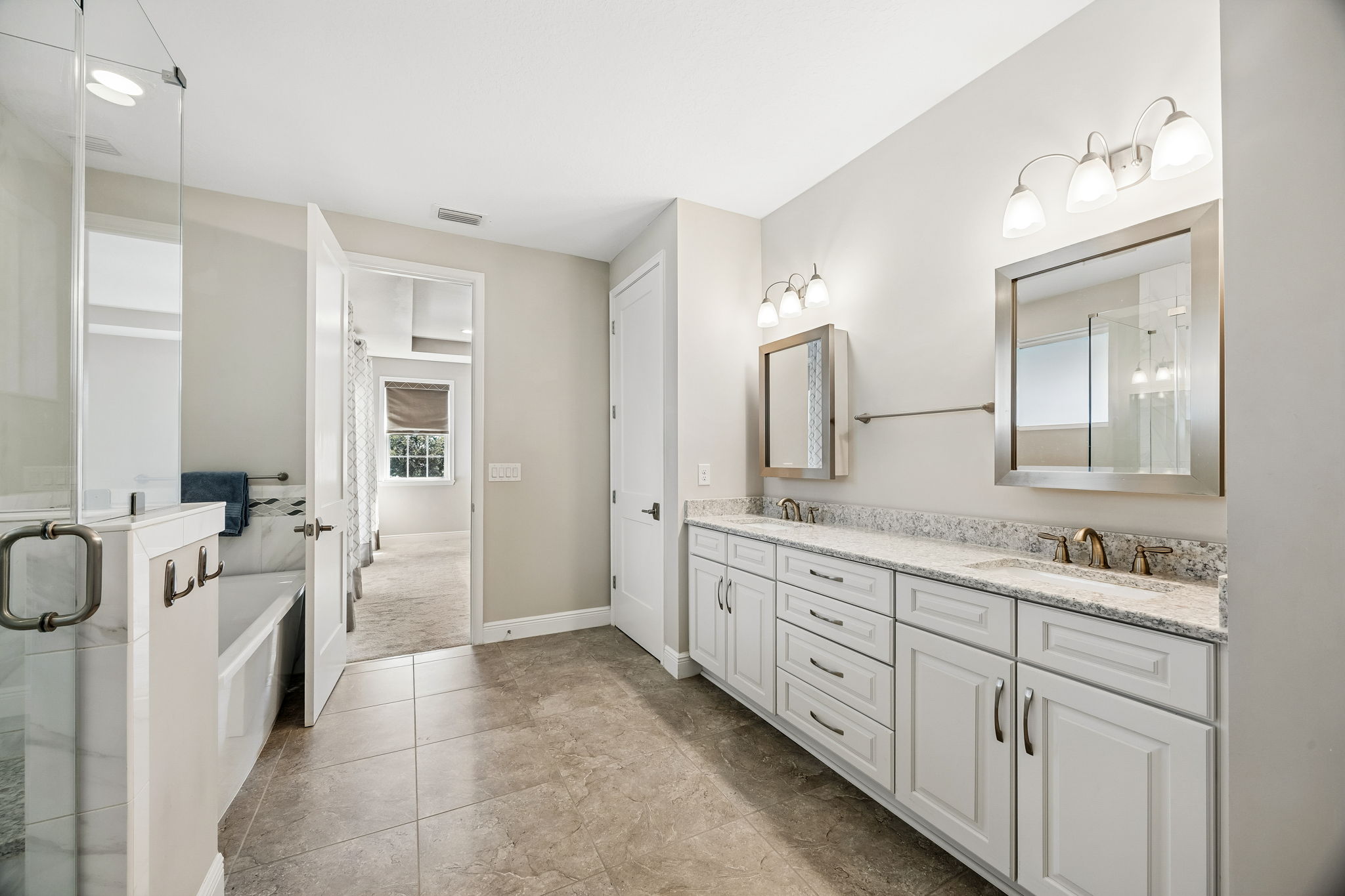 Owner's Bath