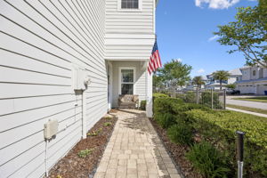 Front Entry Detail