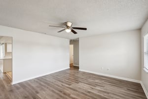SE 35th St-S0109-005.jpg