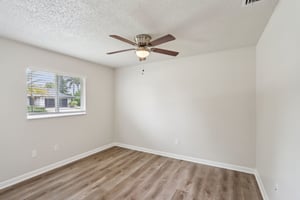 SE 35th St-S0109-011.jpg