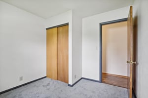 W Plainfield Ave-024.jpg
