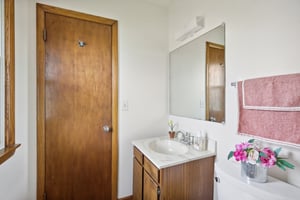 W Plainfield Ave-032.jpg