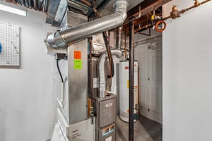 Clements-S0105-028.jpg