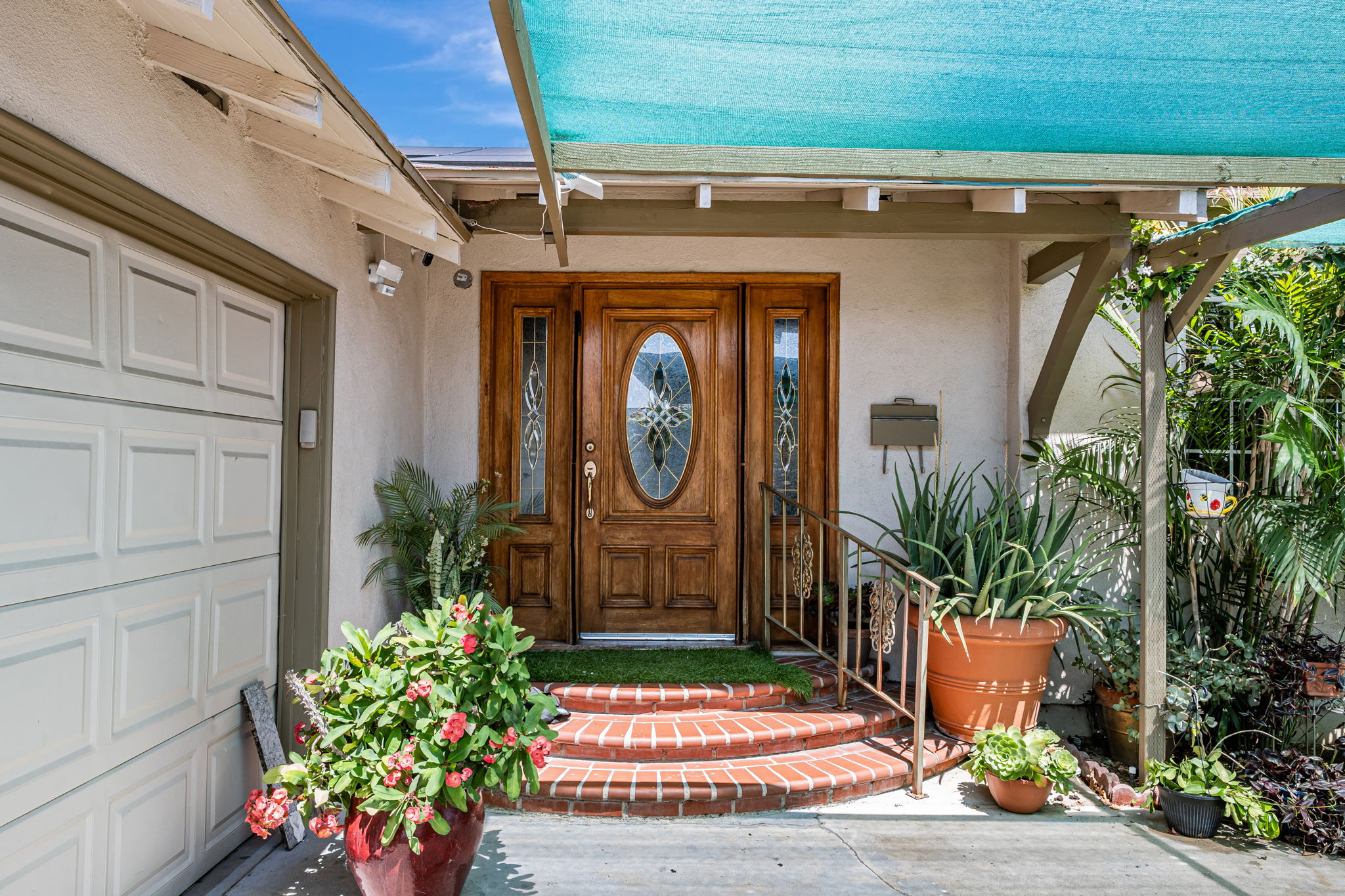 006_7134 Stansbury Ave 